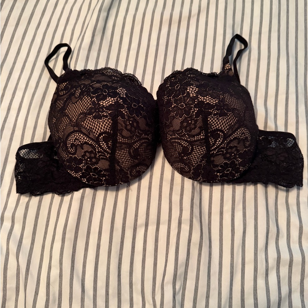 Victoria's Secret Angels Black Lace Bra